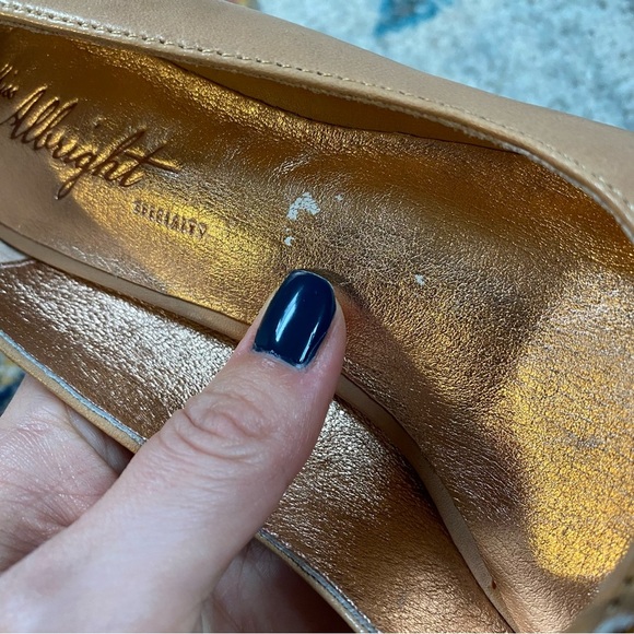 Anthropology Miss Albright Solid Tan Leather Platform Slip-On With Leather Bow - Picture 9 of 9